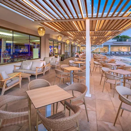 Tropic Park Semesteranläggning (resort) 4*
