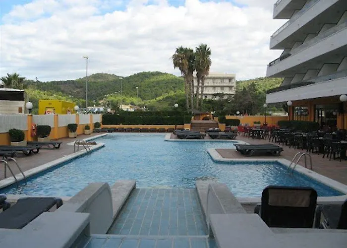 Tropic Park 4*