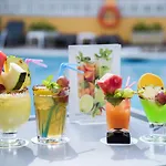 Курортный комплекс Tropic Park Мальграт-де-Мар