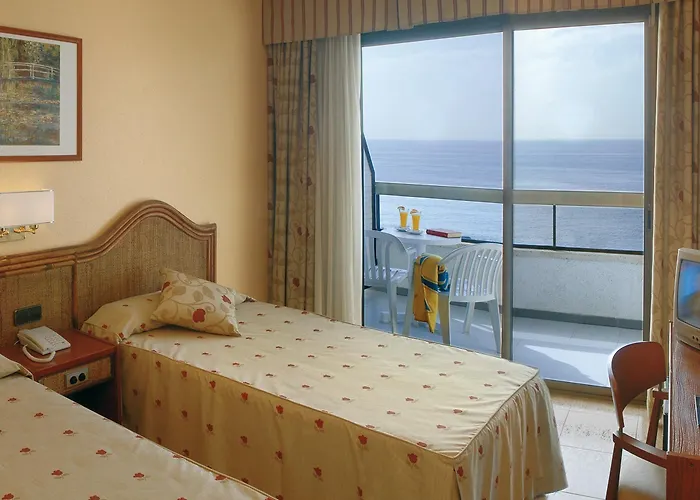Tropic Park 4* Мальграт-де-Мар
